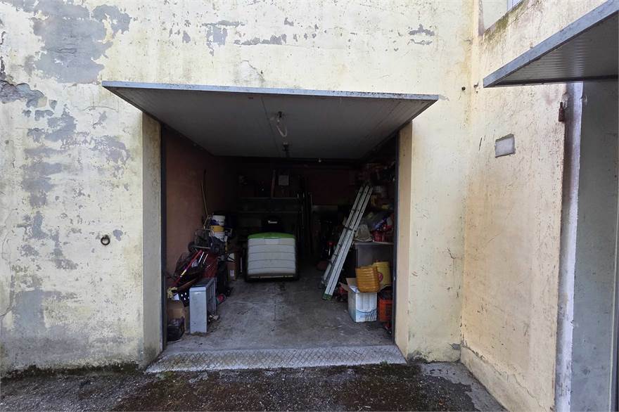 garage