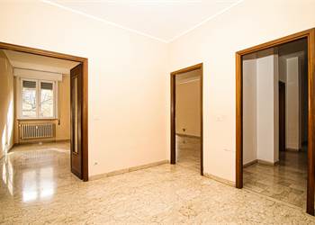 Appartamento In Vendita a Modena