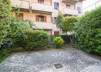 Villetta schiera In Vendita a Modena